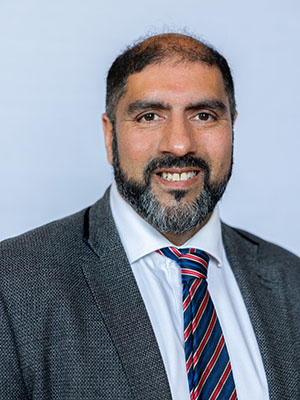 Head and Shoulder photo of Jabbar Riaz